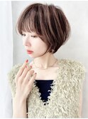 say.ショートボブひし形ショートハイライトヘーゼルグレージュ