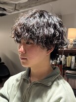 トッド(tod)&nbsp;ツイストスパイラルパーマシャドウパーマフェザーパーマメンズ◎