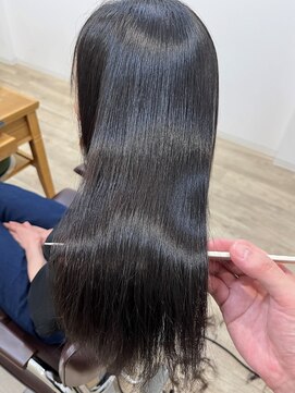 ミラ(MIRA) 髪質改善サラサラロング