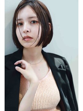 リファインド・ショートボブ