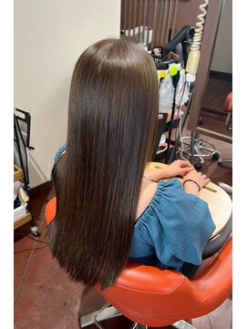 ダアッカ(da acca) 【髪質改善、ナチュラルブラウン】河原町/三条/縮毛矯正/艶髪
