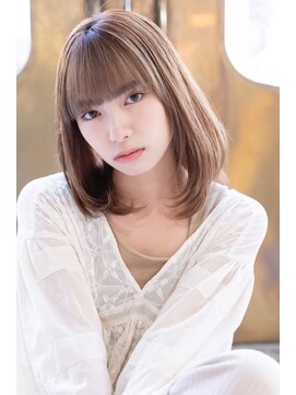 テイラー(Taylor) ［Taylor］☆大宮　王道モテボブ×ハイトーンベージュ