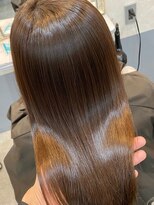 ジーナ セントラル銀座(Zina)&nbsp;小顔オリーブカラーボブルフハイライトカラークールショート