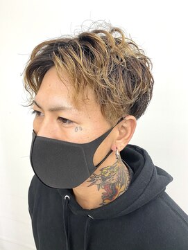 アウラ 高岡店(AULA) センターパートスパイラル