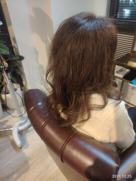 ヴィラックスヘア(ViLax Hair) ナチュラル巻き髪ロングヘアー