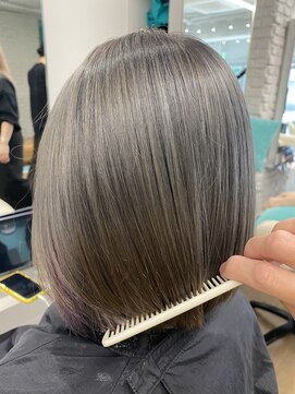 リーホリエ(Lee Horie) プラチナグレージュ◎