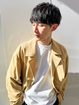 ファルベ(Farbe) スペインカールスパイキーショートブルーブラックフェザーパーマ