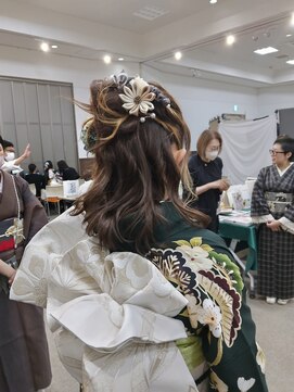 サロン ド オリーブ 着付け、ハーフアップヘアセット