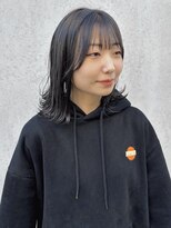 コモン(common)&nbsp;切りっぱなしミディアムボブ