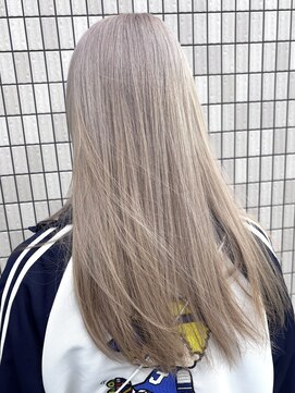 アルレン(Allen) ミルクティー　ブリーチ　透明感　宇都宮