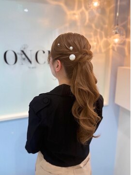 ワンス バイ エメ(ONCE by am'e) ローポニー