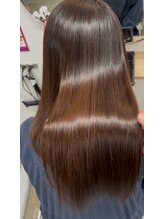 この仕上がりがネオメテオストレート。メテオカラー。圧倒的な艶感と柔らかさを体験してください。