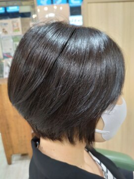 艶髪ショートグラデーション