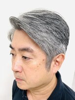 ヨシザワインク ハコザキ 水天宮前 日本橋人形町(YOSHIZAWA Inc.HAKOZAKI) 30代40代◎白髪ぼかしグレーカラー刈り上げショート