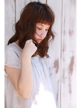 ユネス(UNESS) 癖毛風ミディアムパーマ