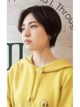 アイユー(IU) *IU*クールめ上品ショート