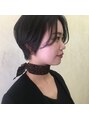 インサイドアウト(IN SIDE OUT+) メンズライクになりすぎないよう丸みと束感で女性らしいshort◎