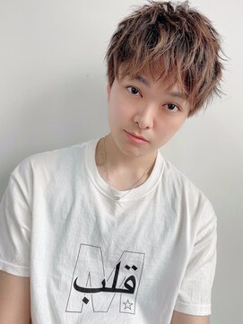 ルービック 京橋(Rubik's) 爽やかツーブロック【アッシュベージュ】