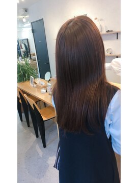 フォルメージ(formage) 艶々ピンクブラウン