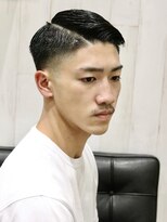 ヨシザワインク プレミアム 横浜 桜木町店(YOSHIZAWA Inc. PREMIUM)&nbsp;スキンフェードビジネスバーバースタイル