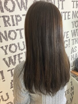 ローランセントラル(Lorran central) 白毛が気にならなくなるハイライトカラー