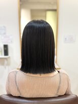 フリージア(freesia)&nbsp;艶髪/切りっぱなし/30代40代50代/髪質改善