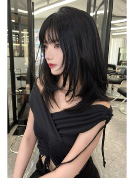 ランズ(LANDS) ミディアム　レイヤーカット 【韓国ヘア 大阪 梅田】