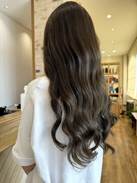 エ フュチュール(et Futur) オリーブベージュ