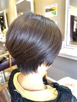 ヘアーメイクロージー 八軒店 (HAIR MAKE ROSY)&nbsp;大人ショートミルクテーベージュハイライトレイヤーヘッドスパ