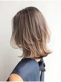 ミディアムくびれミディくびれヘア顔周りレイヤー_ba293591