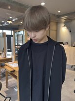 ゼストプラス(ZEST plus)&nbsp;ブリーチ1回で叶う透明感シルバーベージュ