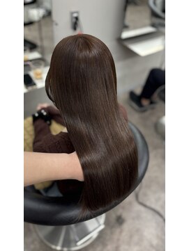 エミーバイモアムー(Emmie byMoremuu) 【あいり】チョコブラウン