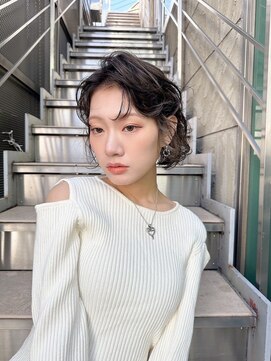 ワンズ ナゴヤ ヴィラ 名古屋栄(ONE's NAGOYA VILA) 黒髪クラゲヘアー/オリーブグレー/小顔ココアベージュ