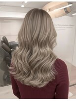 モアナ ルア バイ ヘッドライト 平塚店(Moana Lua by HEADLIGHT)&nbsp;Moana【平塚】#ミルクティーベージュ#ハイライト#ブリーチ