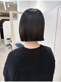 ぱつっとボブ