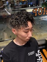 フォーコーナーズ(Four Corners) ハードパーマ コイルカーリー スパイラルパーマ