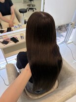 シーナ バイ マグ(siina. by Mag)&nbsp;大人ナチュラル暗髪ロングヘア×髪質改善艶感UP