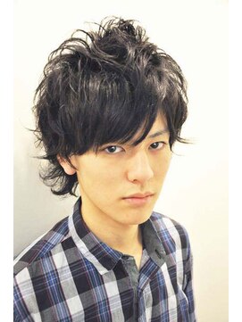 ヘアーサロン ラフリジー(Loufreasy) 知的な印象の黒髪ミディアムスタイル