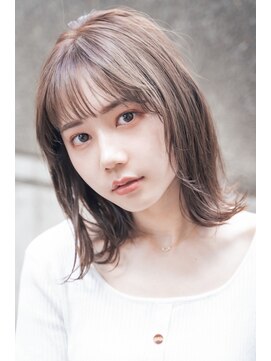 テイラー(Taylor) Taylor 大宮　ナチュラルブラウン×外ハネボブ