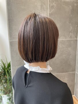 スーリール 荒戸店(Sourire) パツっとボブスタイル