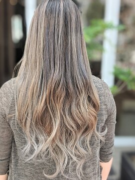 アヤラ オーガニックアンドスパ 東船橋店(AYALA) ハイトーン×バレイヤージュ