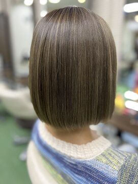 ゼロ(Zero) オリーブベージュ