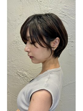 チリンバイロストシティー(Chillin by LOSTCITY) 似合わせショートボブ