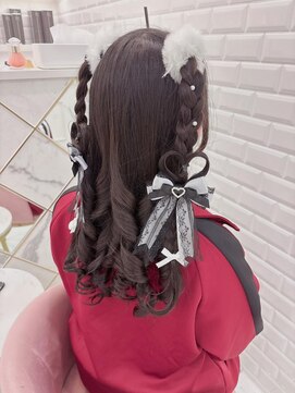 リルミー(Lilme) 三つ編みハートハーフツイン＊まゆ