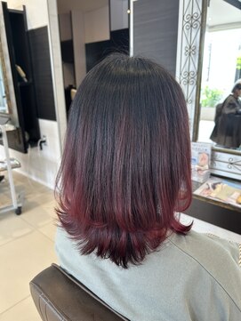 ミューズ おゆみ野店(HAIR & NAIL MUSE) マニキュアでピンクグラデーション&くびミディアムカット