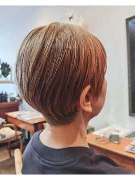 ミーノ(mieno) 炭酸泉・艶髪ショート