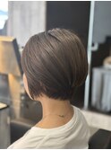 襟足スッキリショートボブ