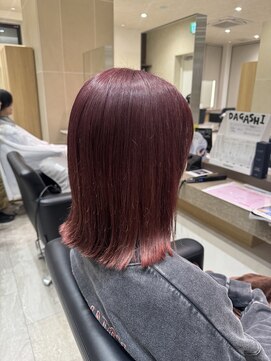 ヘアーサロンデフォーエバーヴィーダ(hairsalon de Forever vida) 大人気です。ベリーピンク