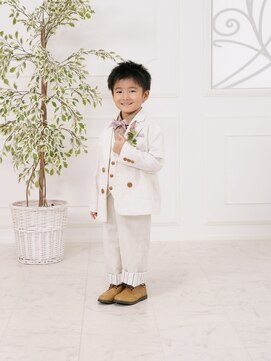 アーシャム(Arsham) キッズカット/髪質改善/ブリーチ￥レイヤー/メンズカット