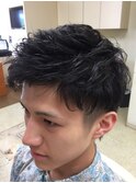 クセ毛風パーマショート